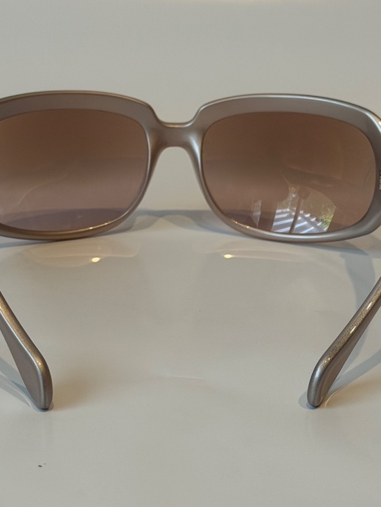 Designer Fendi Sunglasses FS410 main image 7